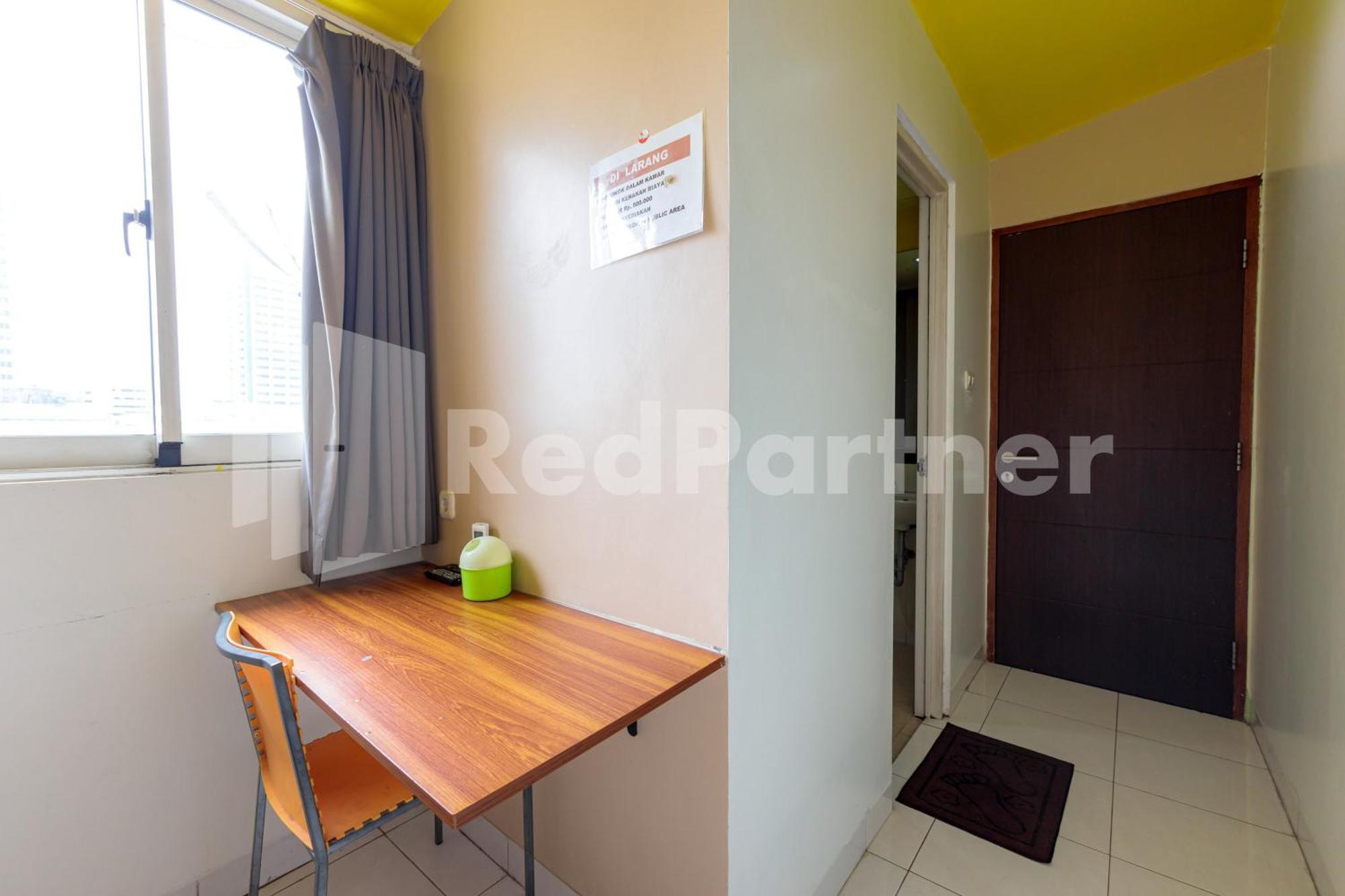 Ichiza Room Redpartner Jakarta Buitenkant foto