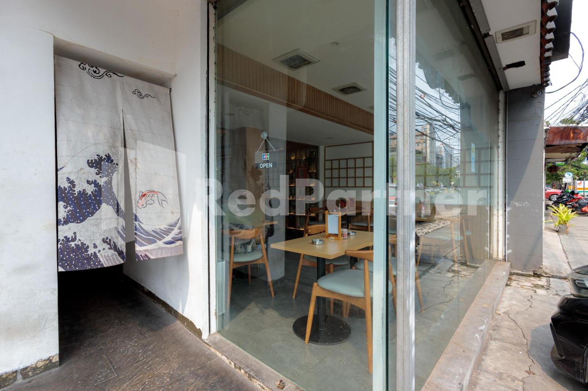 Ichiza Room Redpartner Jakarta Buitenkant foto