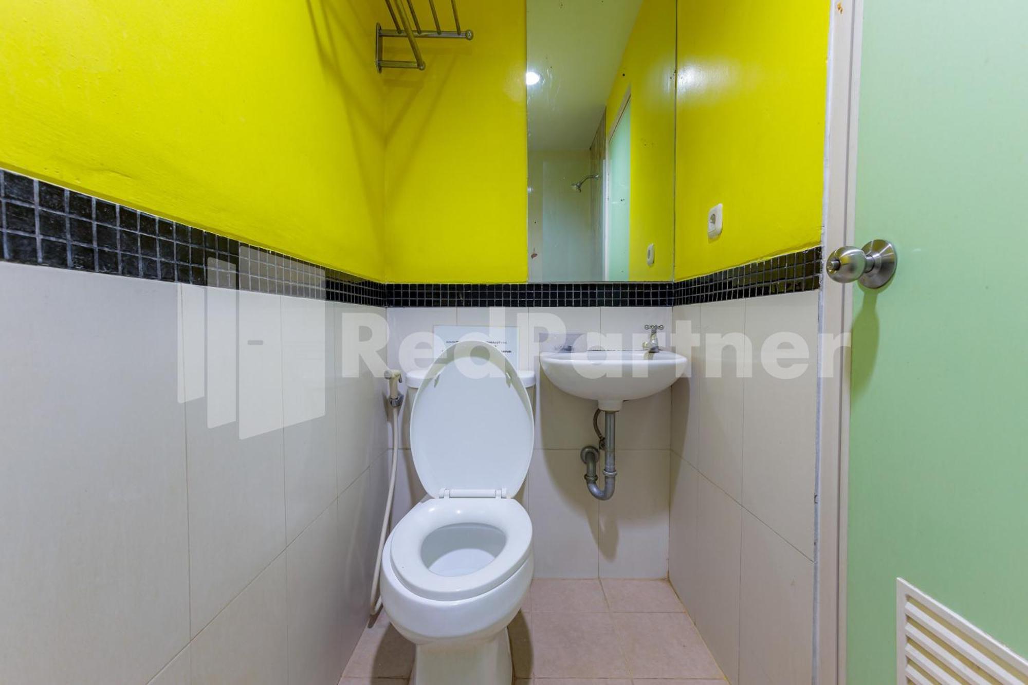 Ichiza Room Redpartner Jakarta Buitenkant foto