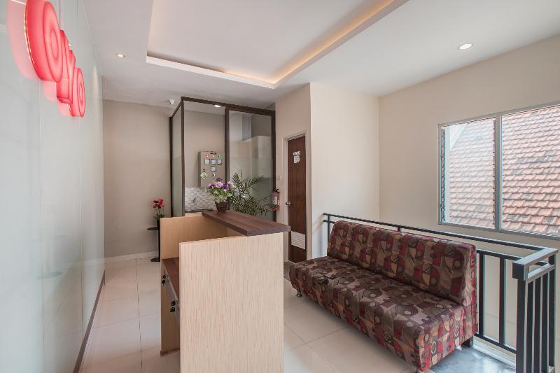 Ichiza Room Redpartner Jakarta Buitenkant foto