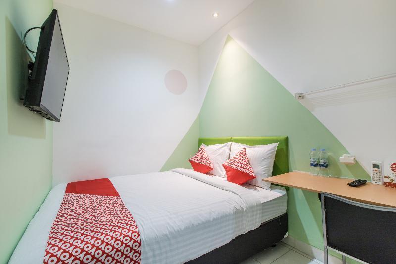 Ichiza Room Redpartner Jakarta Buitenkant foto